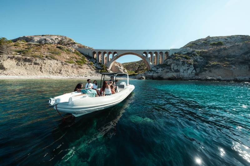 Anniversaire enfant original à Marseille : une fête en bateau qu'ils n'oublieront pas