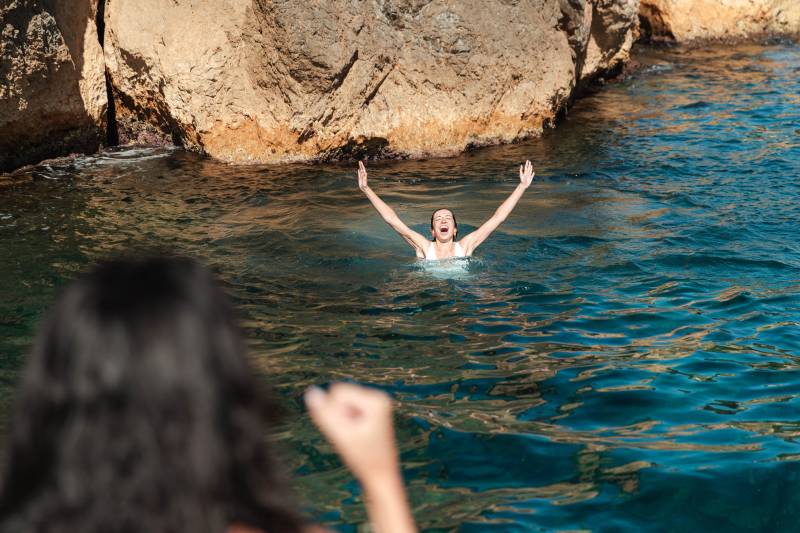 Pause baignade avec Marseille Boat Tours